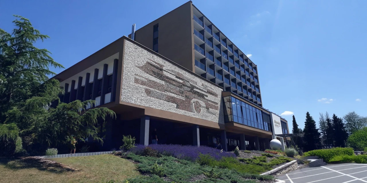 HOTEL ALEXANDER ****